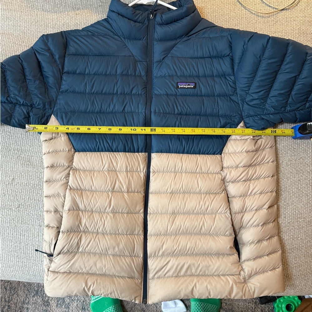 Patagonia Down sweater XL - Picture 5 of 5